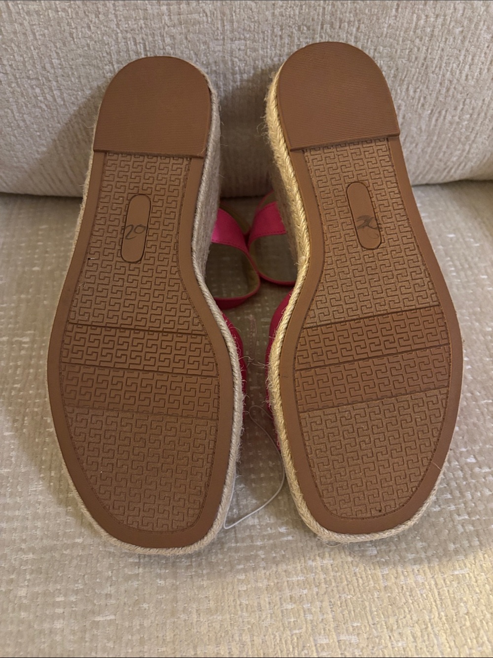 Crown & Ivy Hot Pink Espadrille Wedge Sandals with Gold Buckles - Picture 4 of 9
